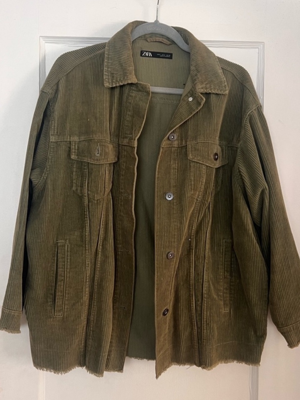 Zara olive green corduroy button down long sleeve collared light shirt jacket